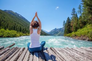 WANDER-YOGA IM HERBST IST VOLL IM TREND